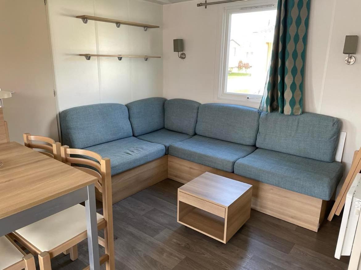 Mobil Home Tout Confort 6 Personnes Avec Wifi Onzain Luaran gambar